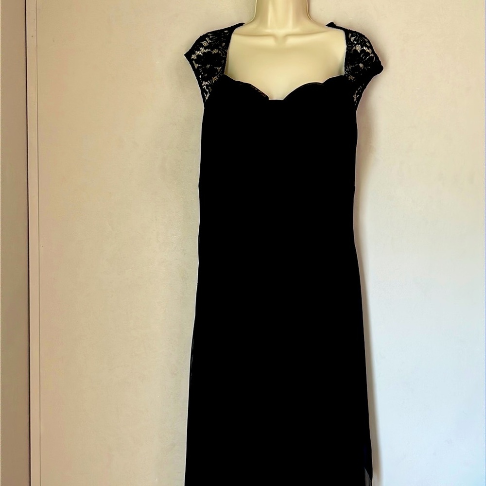 XSCAPE | FORMAL DRESS | SIZE 16W | BLACK CHIFFON